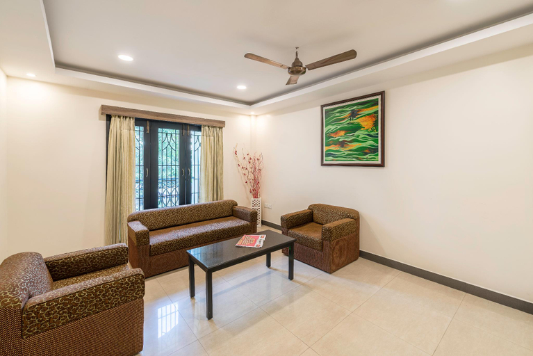 Public Area 3, Treebo Elan, Chennai