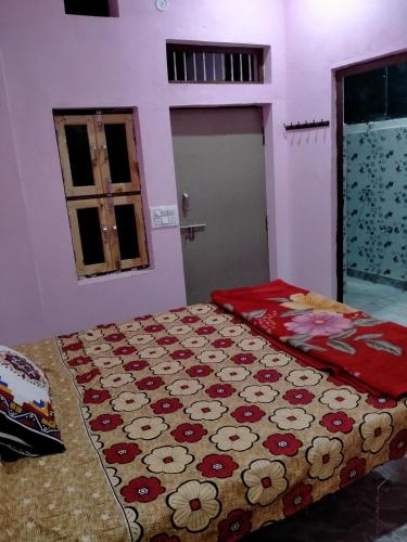 2, RANA PG & Guest House, Bharatpur