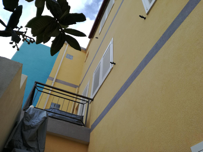 Others 4, la casa del professore, Messina