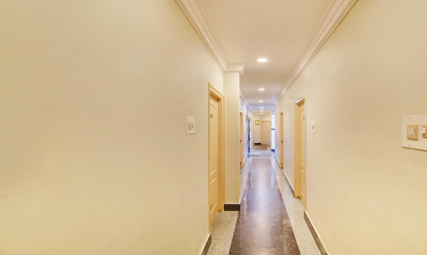 Public Area 2, Itsy Hotels KES Residency, 10 Mins From KSR Bengaluru City Junction, Bangalore