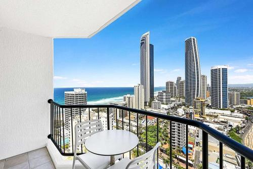 Surfers Ocean & City View Hotel Rooms, Gold Coast