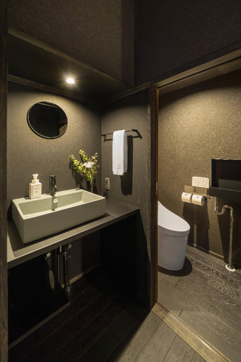 Bathroom 3, Sanjusangendo Yoinotake Machiya House, Kyoto