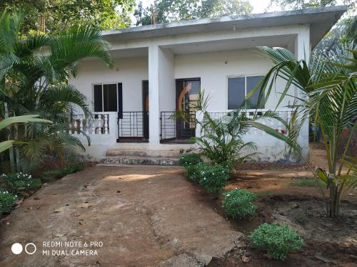 devesh villa & guest house, Sindhudurg