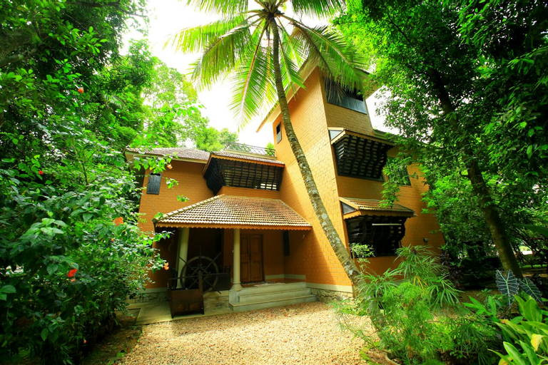 Malakkarethu House, Pathanamthitta
