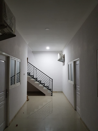 OYO 90680 Sowan Boutique Guest House Syariah (tutup sementara), Malang