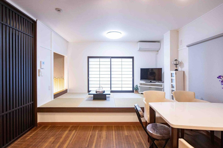 First Floor 花川戸 1F, Itabashi