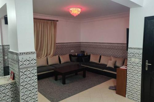 Newly Renovated Tangiers Appartment with Terrace., Fahs Anjra