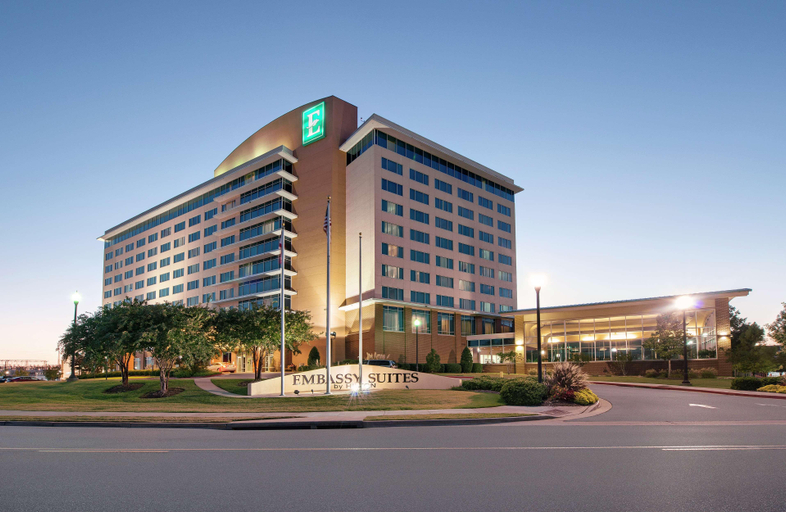 Exterior & Views 1, Embassy Suites by Hilton Huntsville, Madison