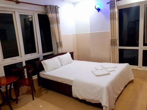 3, Lotus Hotel, Binh Tan