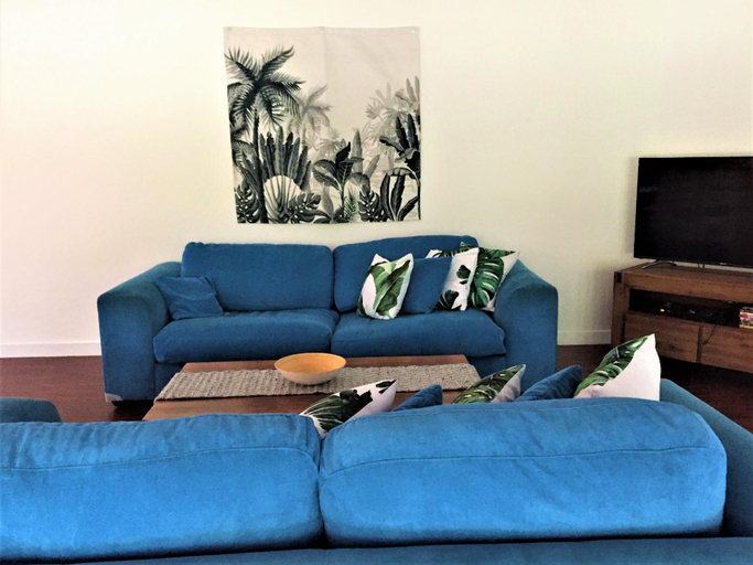 Public Area, Coconut Beach House on the Coral Sea, Douglas