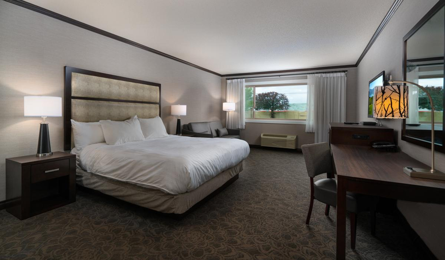 Bedroom 3, Prestige Hotel Vernon, North Okanagan
