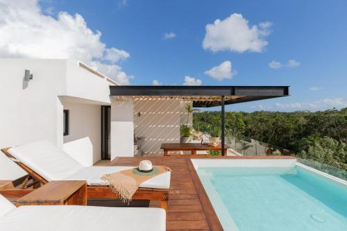 LUXURY DUPLEX PENTHOUSE Private Rooftop POOL VIEW, Cozumel