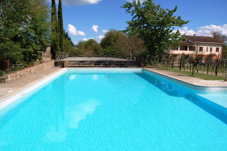 Others 5, apartment for 2 people surrounded by nature, Arezzo