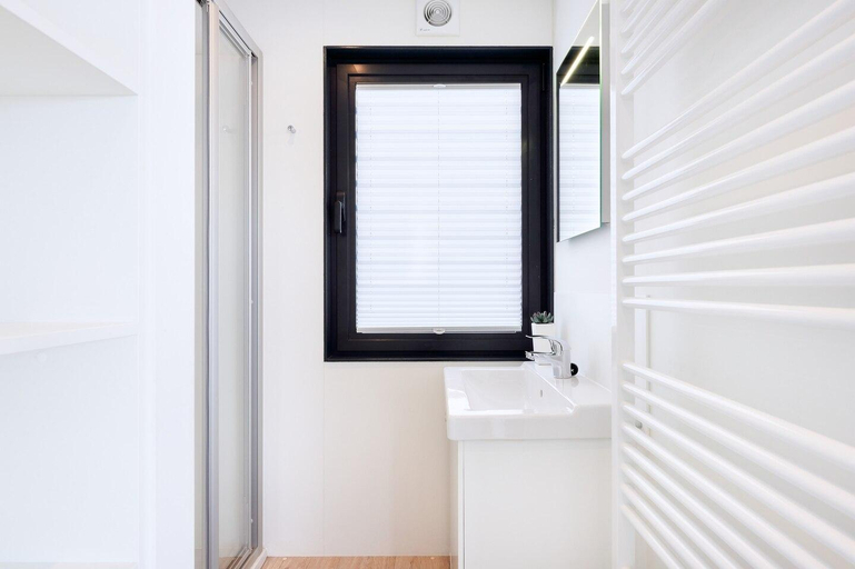 Bathroom, Secret hint on the Baltic Sea→living in the marina, Nordwestmecklenburg