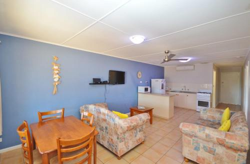 Claire's Place - Kalbarri, WA, Northampton