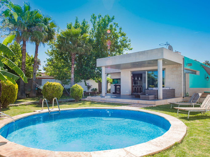 Others 2, Villa Zoe , Baleares