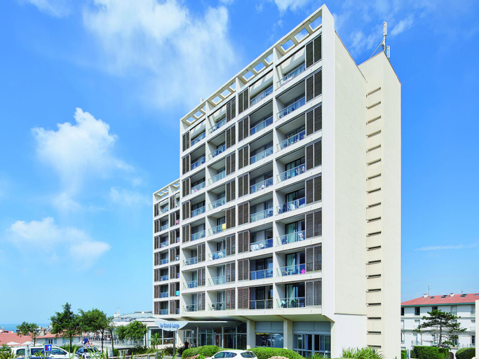 Apartment with balcony in seaside resort Biarritz, Pyrénées-Atlantiques