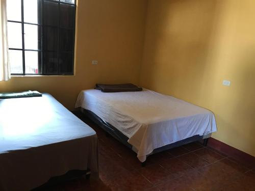 CASA CORTEZ, San Pedro La Laguna