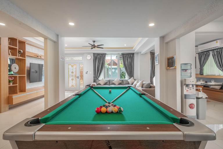 Sport & Beauty 2, Gala Pavilion, Pool/Sauna/Jacuzzi/Snooker/Karaoke, Pattaya