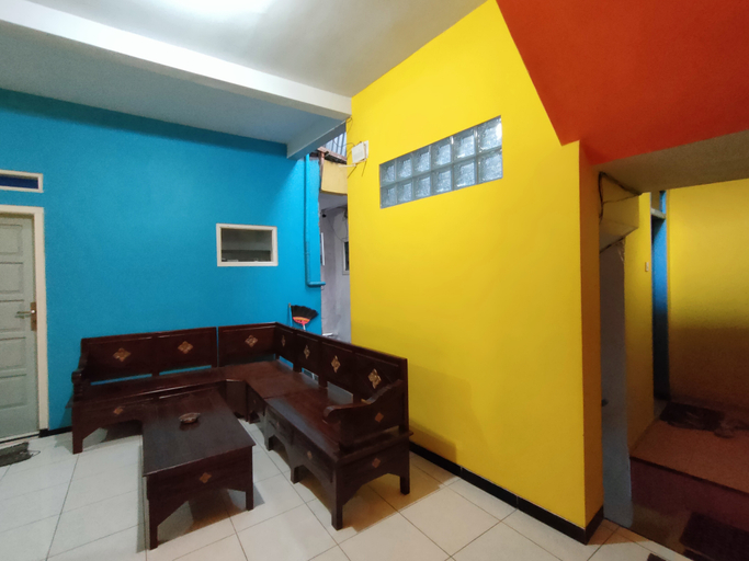 Public Area 2, Blue Nineteen RedPartner, Malang