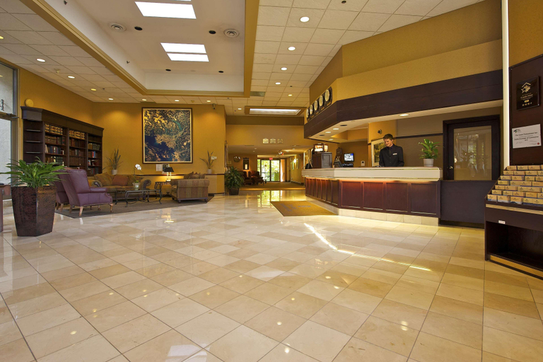 Public Area 3, Coast Tsawwassen Inn, Greater Vancouver