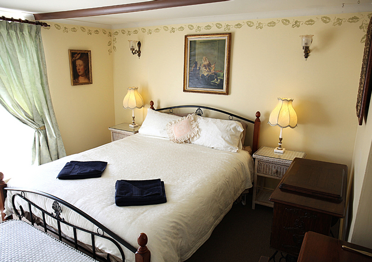 Others 5, Ayers Burra - Historical 1851 Cottage, Goyder