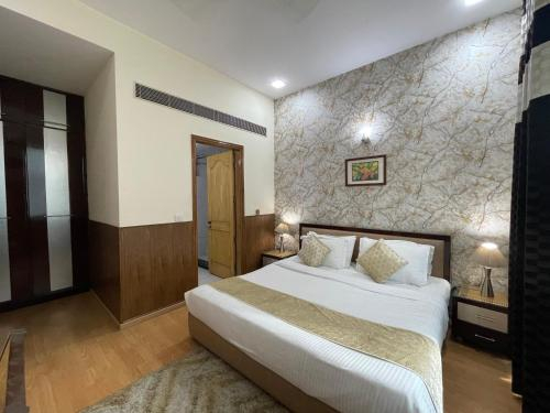 5, BedChambers Serviced Apartments - Fortis Hospital, Gurgaon