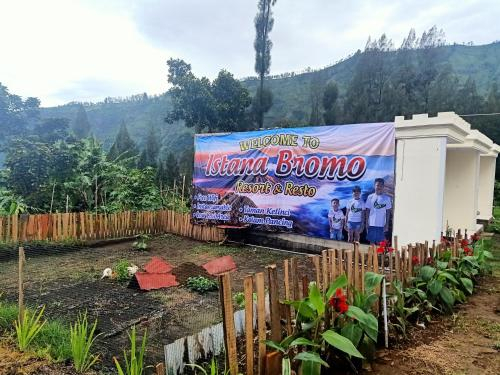 Istana Bromo Resort and Resto, Probolinggo