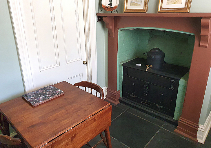 Others 5, Burra Railway Station BnB, Goyder