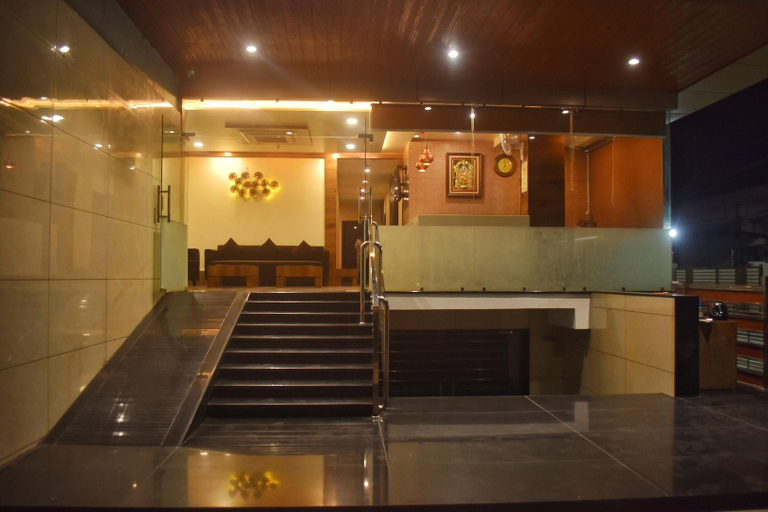 Public Area, Hotel centrum Kota, Kota