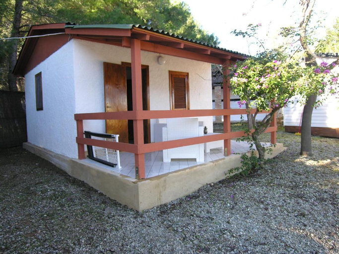 Villaggio Marinella Garden View Bungalow complete pension, Reggio Di Calabria