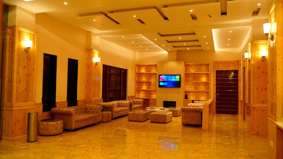 Public Area 4, The Jungle Mountain Retreat, Shimla