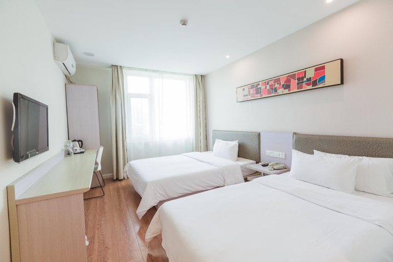 Bedroom 2, Hanting Hotel Qingdao Olympic Sailing Center                                              , Qingdao