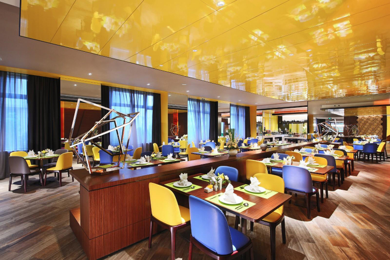 Food & Drinks 4, Hampton by Hilton Shanghai Hongqiao NECC, Shanghai