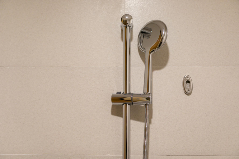 Bathroom 4, Ji Hotel (Wenzhou Shangjiang Road), Wenzhou