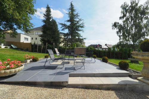 Others 2, Guesthaus, Esch-sur-Alzette