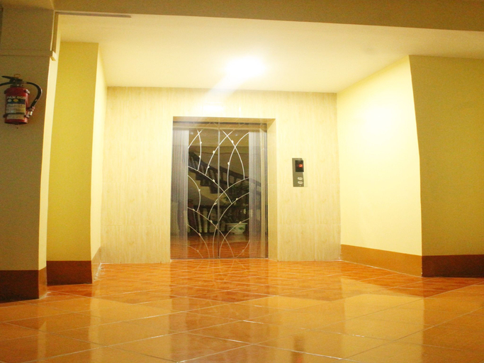 Interior view, Shwe Thazin Hotel Sittwe, Buthidaung
