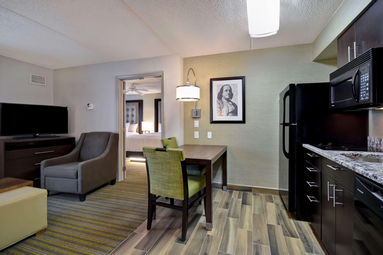 Dining Room 1