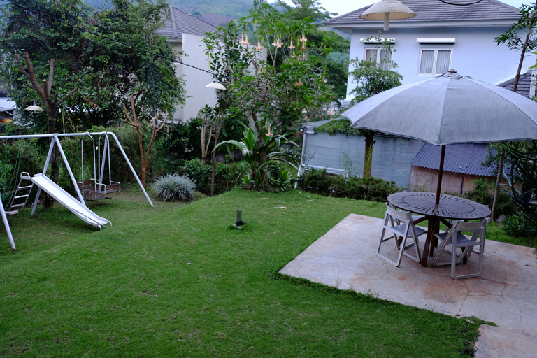 Exterior & Views 4, Villa Forest Hill, Bandung