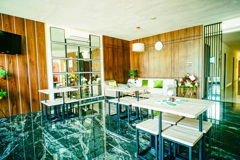 Sans Hotel Box Mansion Surabaya, Surabaya