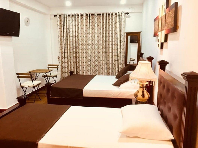 Bedroom 3, Hotel Mount Castle, Ambagamuwa