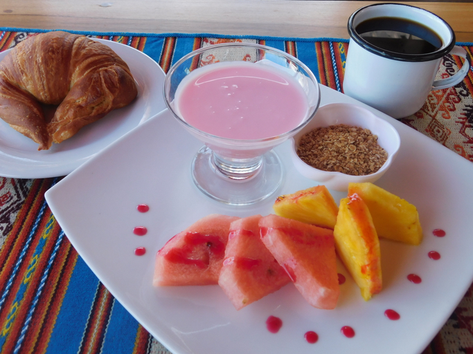 Food & Drinks 5, Friends Hotel & Rooftop, Quito