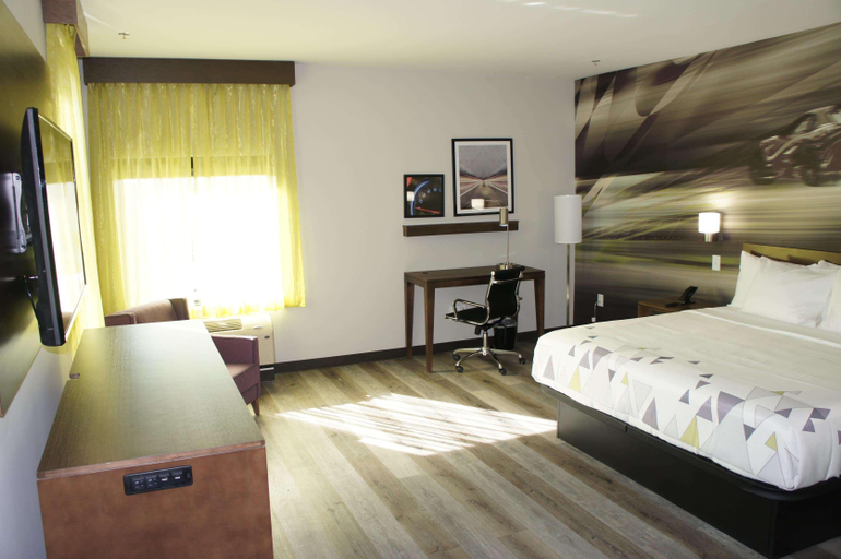 Bedroom 4, La Quinta Inn Suites By Wyndham Braselton, Jackson