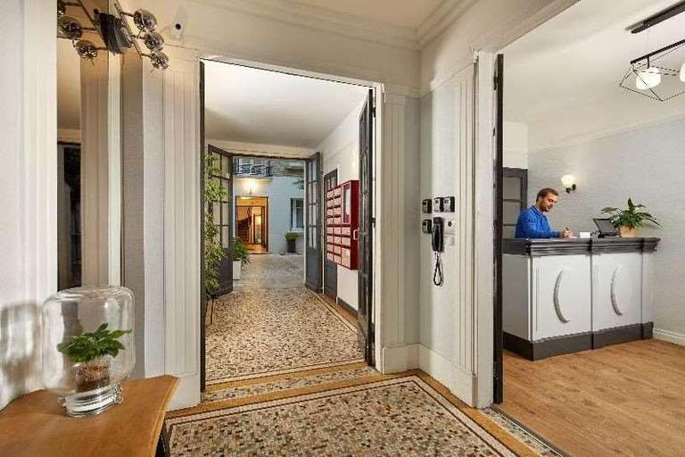 Public Area, Aparthotel Residences Paris Asnieres, Hauts-de-Seine