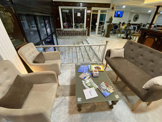 Public Area, Hôtel Le Calife, Sidi El Béchir