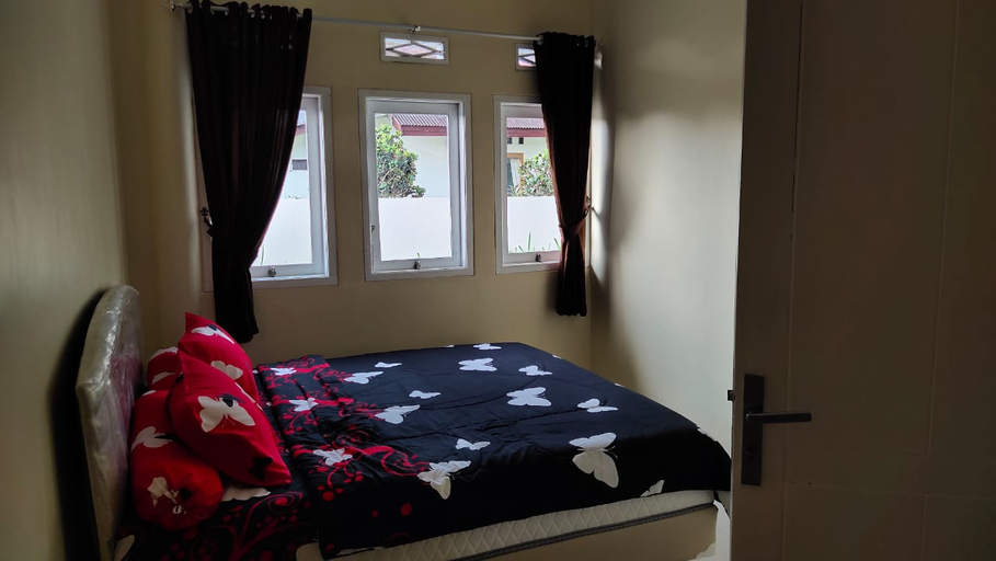 Bedroom 5, Villa Tania, Bogor