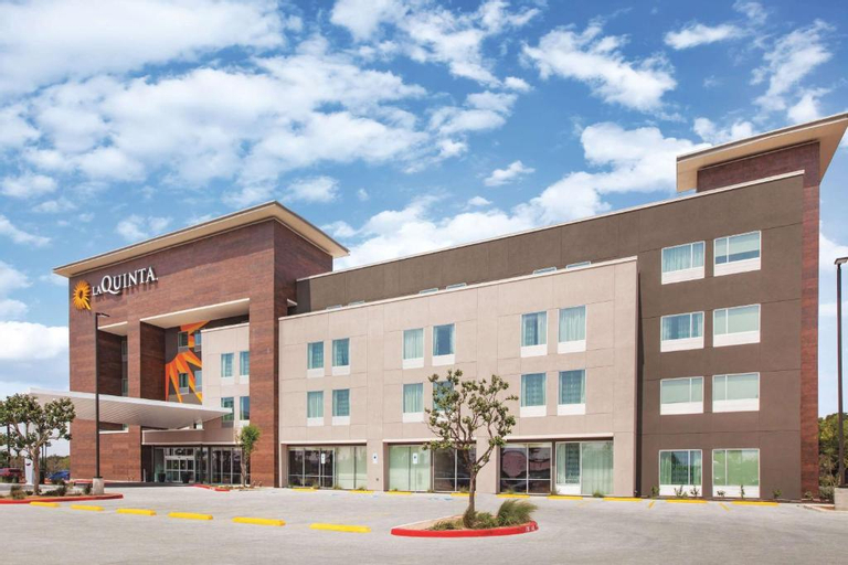 La Quinta Suites by Wyndham South Bend Notre Dame Area, Saint Joseph