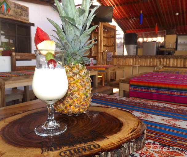 Food & Drinks 4, Friends Hotel & Rooftop, Quito