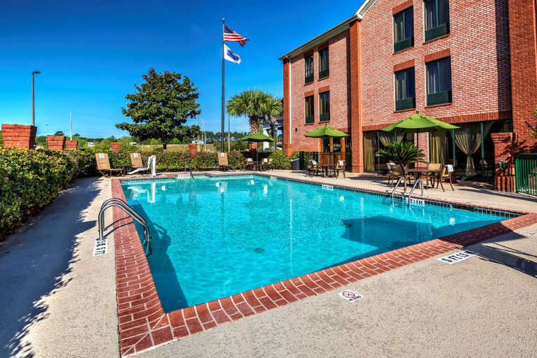 Sport & Beauty, Hampton Inn Savannah-I-95 North, Chatham