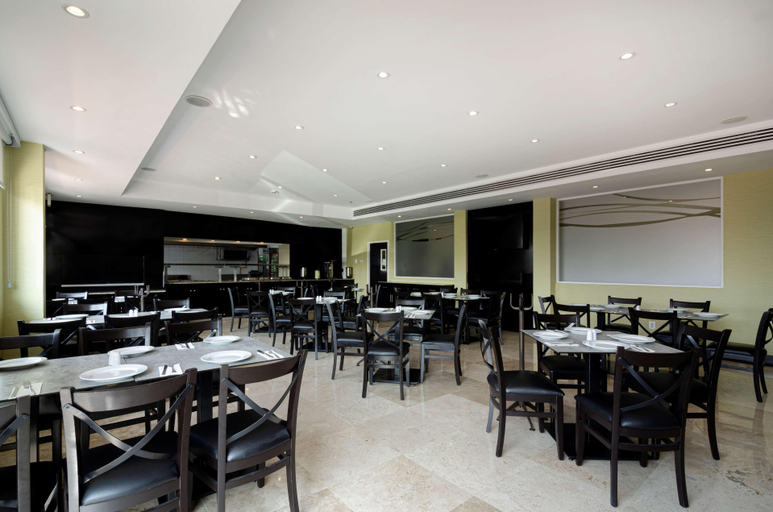 Food & Drinks 5, DoubleTree by Hilton Hotel Queretaro, Querétaro
